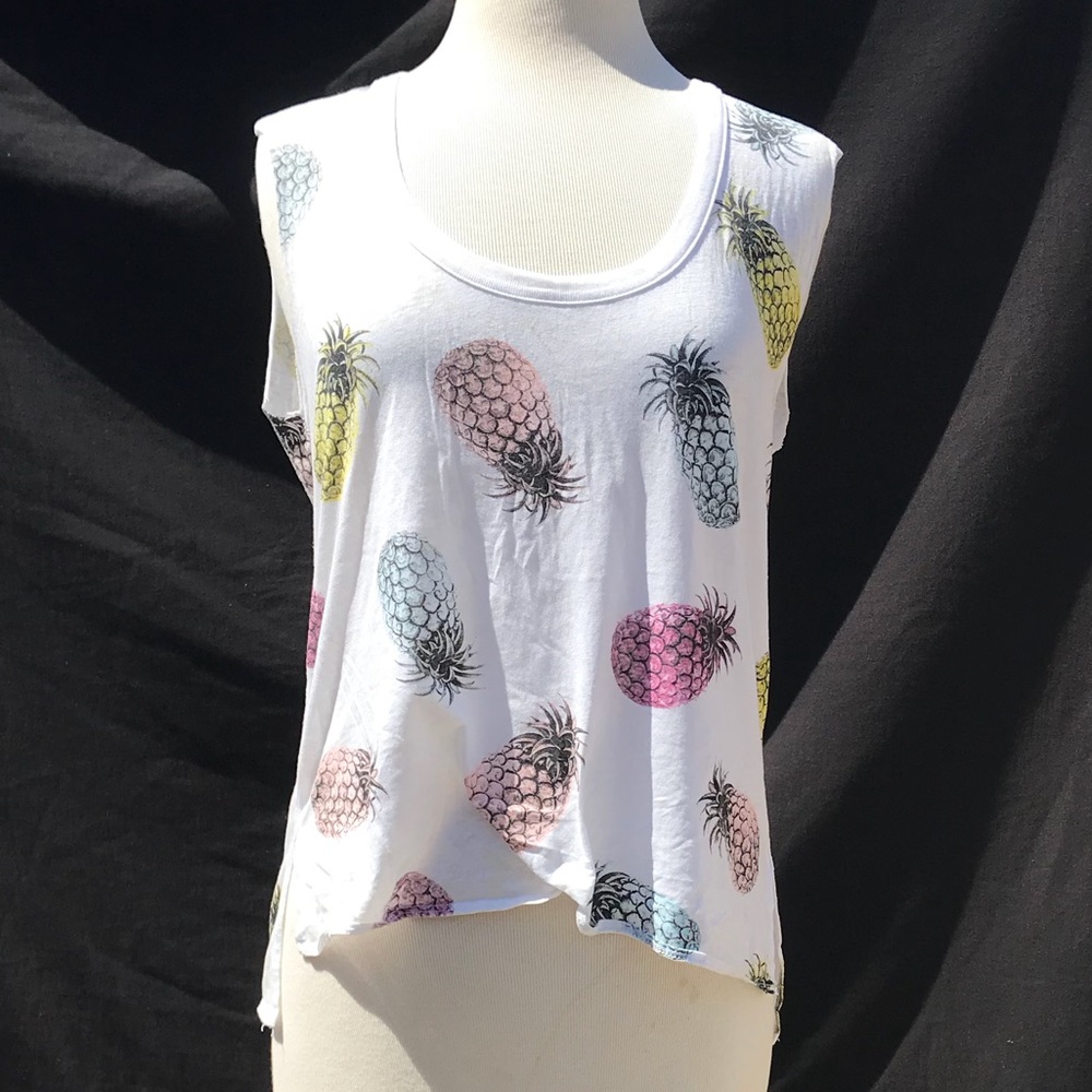 Chaser: Colorful Pineapples Tank